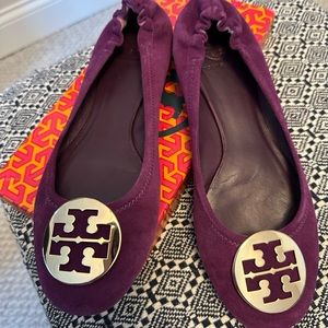 Tory Burch Sz 10 Neva Suede sweet plum